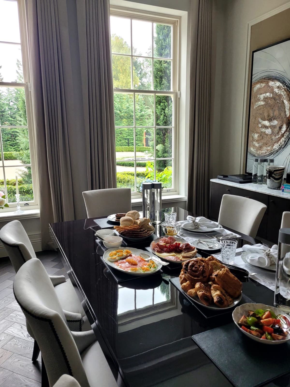 The Complete Guide to Hiring a Villa Chef in Cyprus